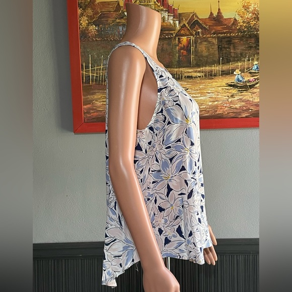 Fun 2 Fun Blouse SZ - M - Picture 2 of 5